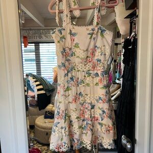 Goodnight Macaroon White Lace Detail Garment